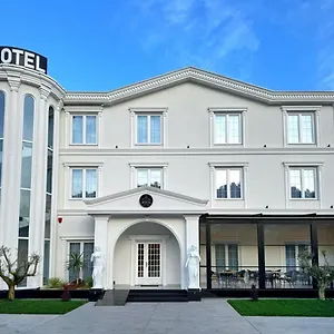 **** Hotel Reign Albanie