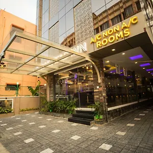 *** Hotel Oak Field Inde